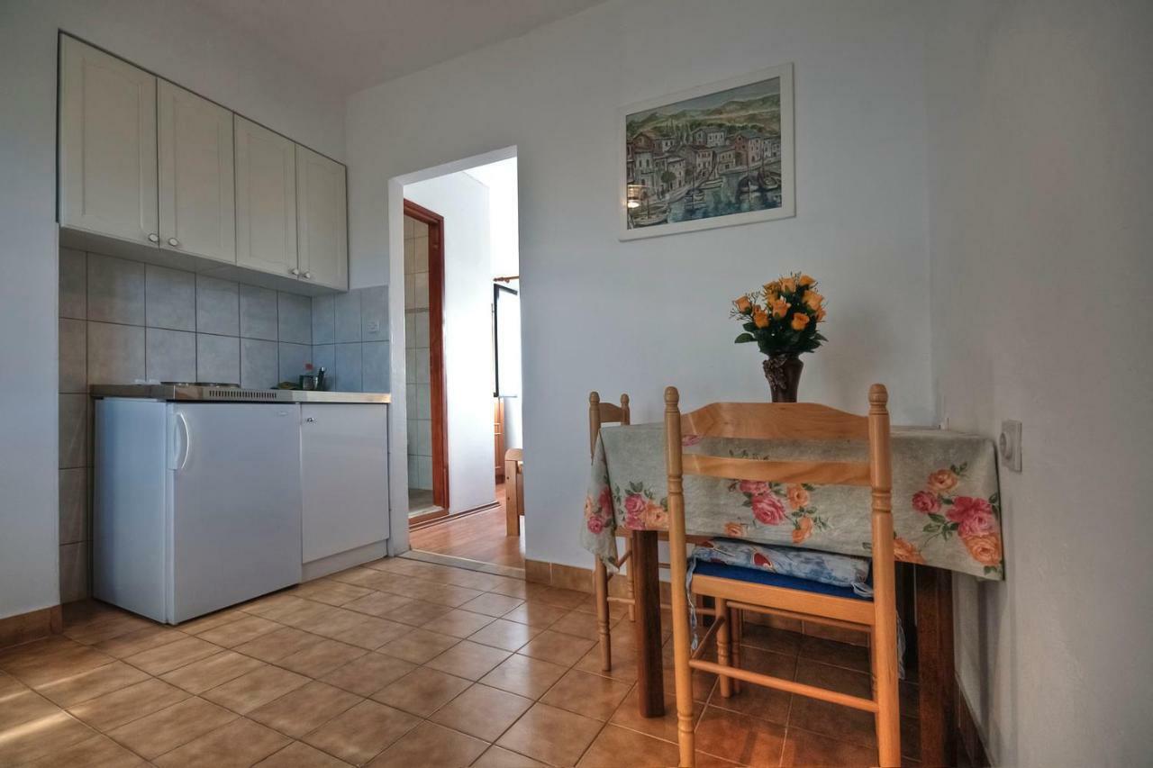 Apartments Srhoj 斯塔里格勒 外观 照片